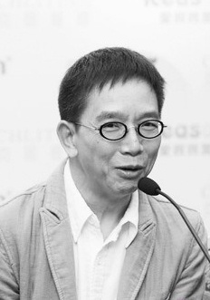 方令正（方令正饰演）