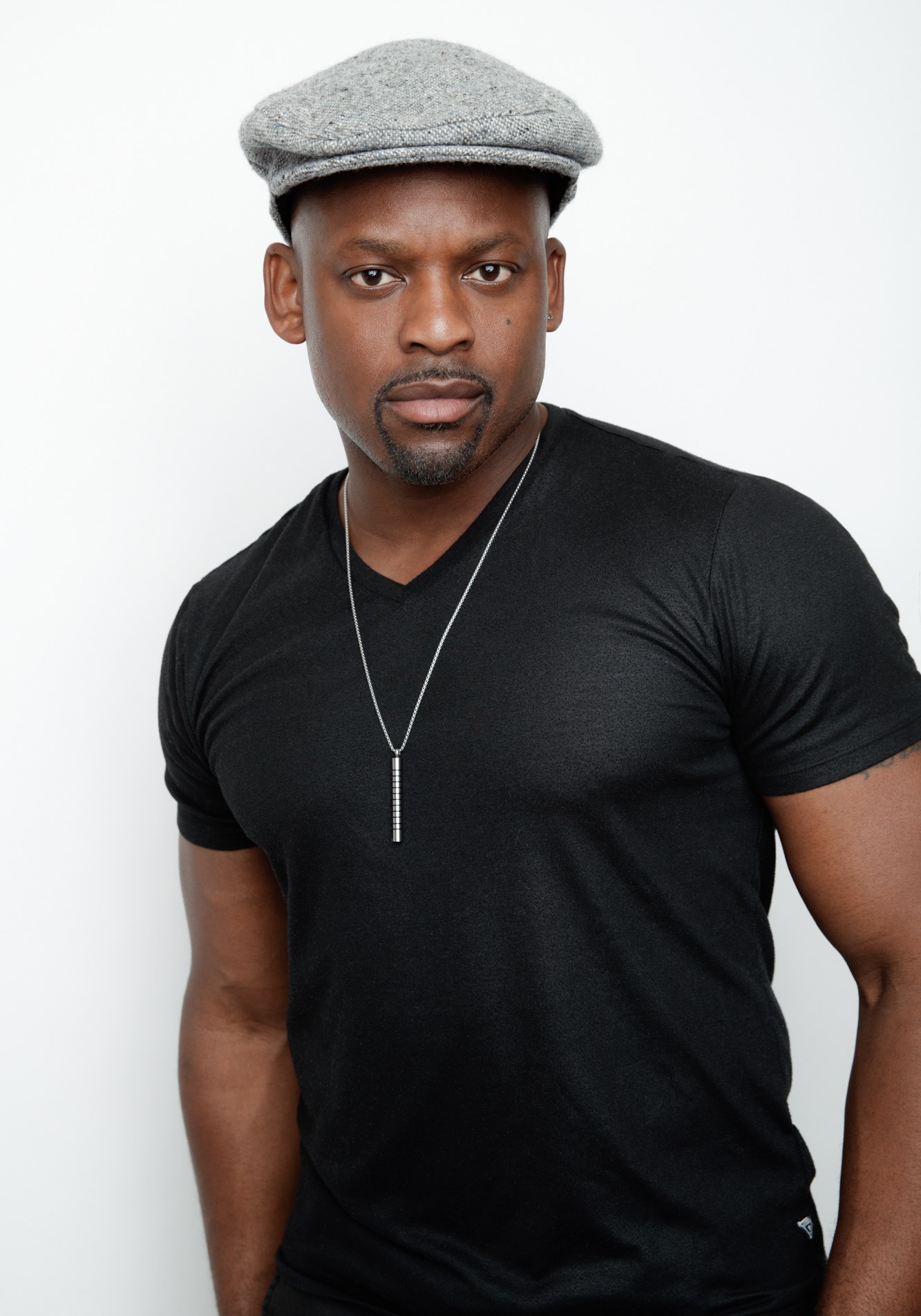 多隆·贝尔剧照