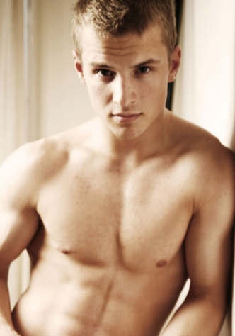 弗雷迪·史卓玛剧照