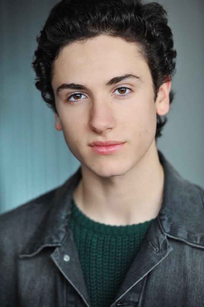 特奥·哈姆剧照