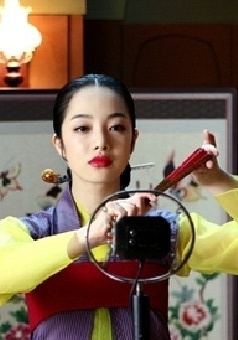 黄宝罗（黄宝罗饰演）
