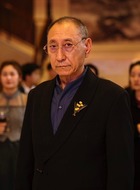 张春仲剧照