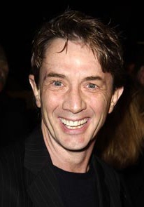 马丁·肖特（Oliver Putnam饰演）