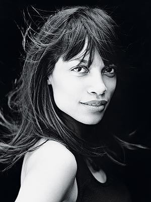 罗莎里奥·道森（Bridget Meyer饰演）