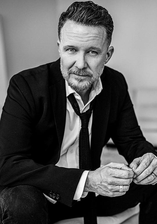 威尔·切斯（Michael Friedman饰演）