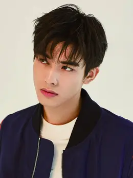 罗韧（宋威龙 饰演）