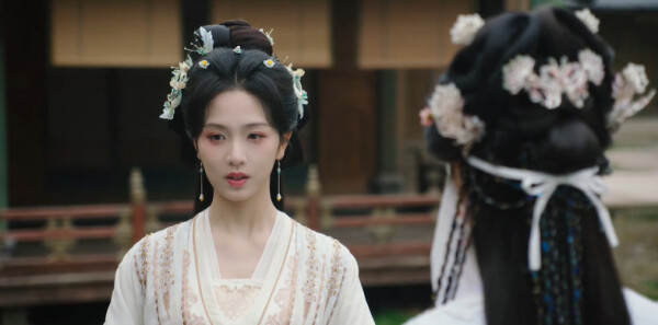 照镜辞第5集剧照