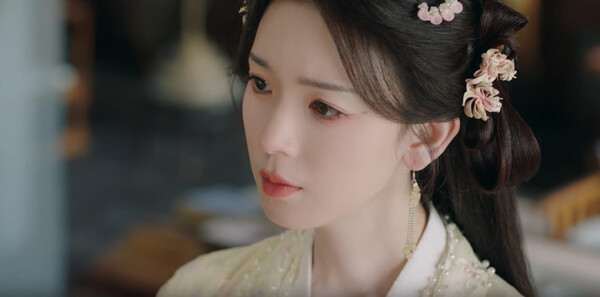 照镜辞第15集剧照