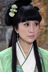 艾菁（金巧巧饰演）