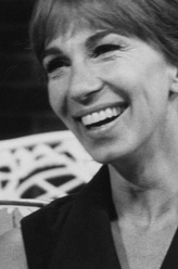 多丽丝·布莱克（多丽丝·布莱克饰演）