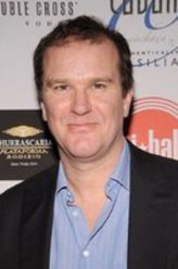 道格拉斯·霍奇斯（道格拉斯·霍奇斯饰演）