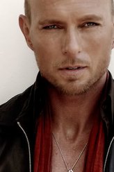 鲁克·高斯（鲁克·高斯饰演）