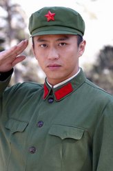 白杨（邓超饰演）