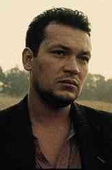 伊敏·托普拉克剧照