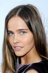 耶玛（伊莎贝尔·卢卡斯饰演）