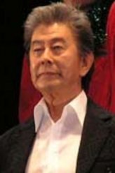 宇津井健（宇津井健饰演）