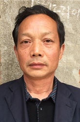 贾珍（李志新饰演）