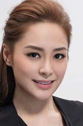 程灵素（钟欣潼饰演）