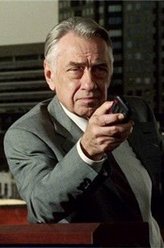 菲利浦·贝克·霍尔（菲利浦·贝克·霍尔饰演）