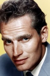 查尔登·海斯顿剧照