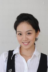 崔灿（姜妍饰演）