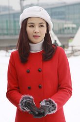 邓草草（刘涛饰演）