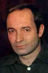 瓦连京·佳夫特（瓦连京·佳夫特饰演）