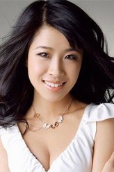 李明哲后母（李凤鸣饰演）