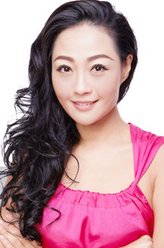 李青鸾（杨玉梅饰演）