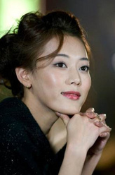 有则理惠（铃木美妃饰演）