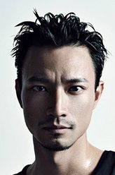 梁山（江明洋饰演）