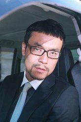 David（廖凡饰演）