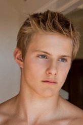 亚历山大·路德韦格剧照