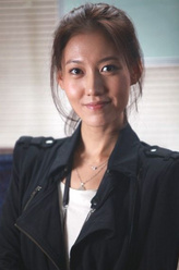 赵亚彤（高露饰演）