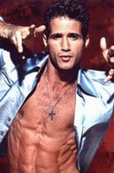 马特·巴特格里亚（马特·巴特格里亚饰演）