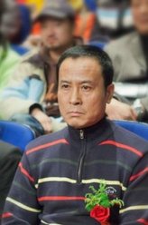 安亚平剧照