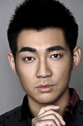 顾一男（胡洋饰演）