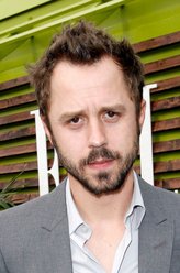 乔瓦尼·瑞比西剧照