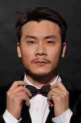 张大彪（王唯饰演）