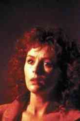 邦妮·比蒂丽娅剧照