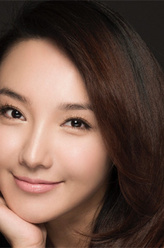 赵又玲（杜薇饰演）