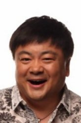 牛股长（洪剑涛饰演）