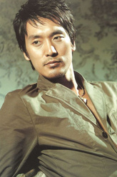 夏衍俊（金民俊饰演）