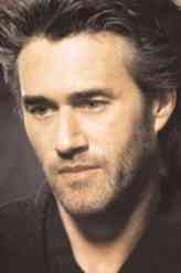 罗伊·迪普伊剧照