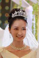 小梅（王诗蒙饰演）
