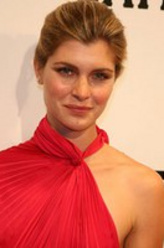 维特多利亚·普契尼剧照