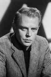 丹·奥赫里奇剧照