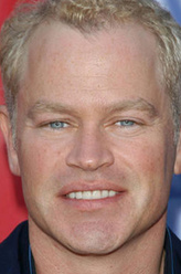 尼尔·麦克唐纳（尼尔·麦克唐纳饰演）