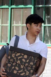 张浩天（张耀扬饰演）