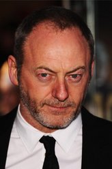 Agravaine（利亚姆·坎宁安饰演）